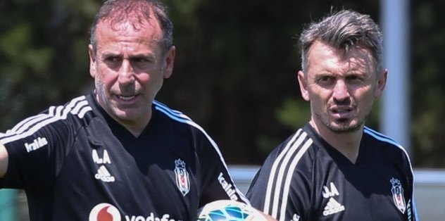 Orhan Ak: Üzdüğüm Beşiktaş taraftarlarından özür diliyorum