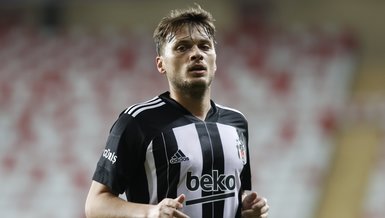 Son dakika Beşiktaş haberleri | Yönetimin sabrını ne taşırdı? İşte Adem Ljajic'in kadro dışı kalma n