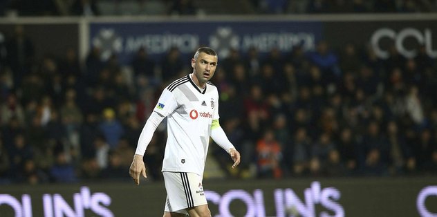 Son dakika: Beşiktaş'tan Burak Yılmaz açıklaması!