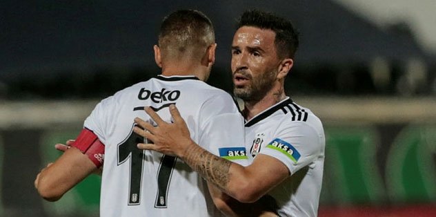 Son dakika: Beşiktaş'tan sakatlık açıklaması! Burak Yılmaz ve Gökhan Gönül...