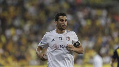 Necip Uysal Emeklilik Kararı Aldı