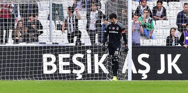 Tolga Zengin'e tribünlerden tepki