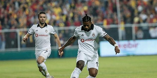 Üç yıldız kulübeye