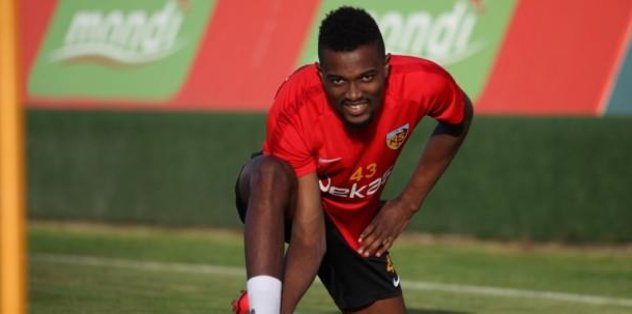 Ve Mensah için resmi açıklama geldi! Beşiktaş...