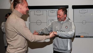 Domagoj Vida, BJK Nevzat Demir Tesisleri'ni Ziyaret Etti