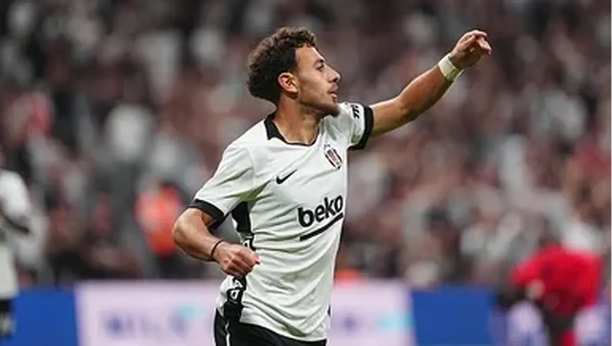 Beşiktaş'ın 2026-2027 Sezonundaki Parlayan Yıldızı: İlhan Fakılı Öne Çıkıyor
