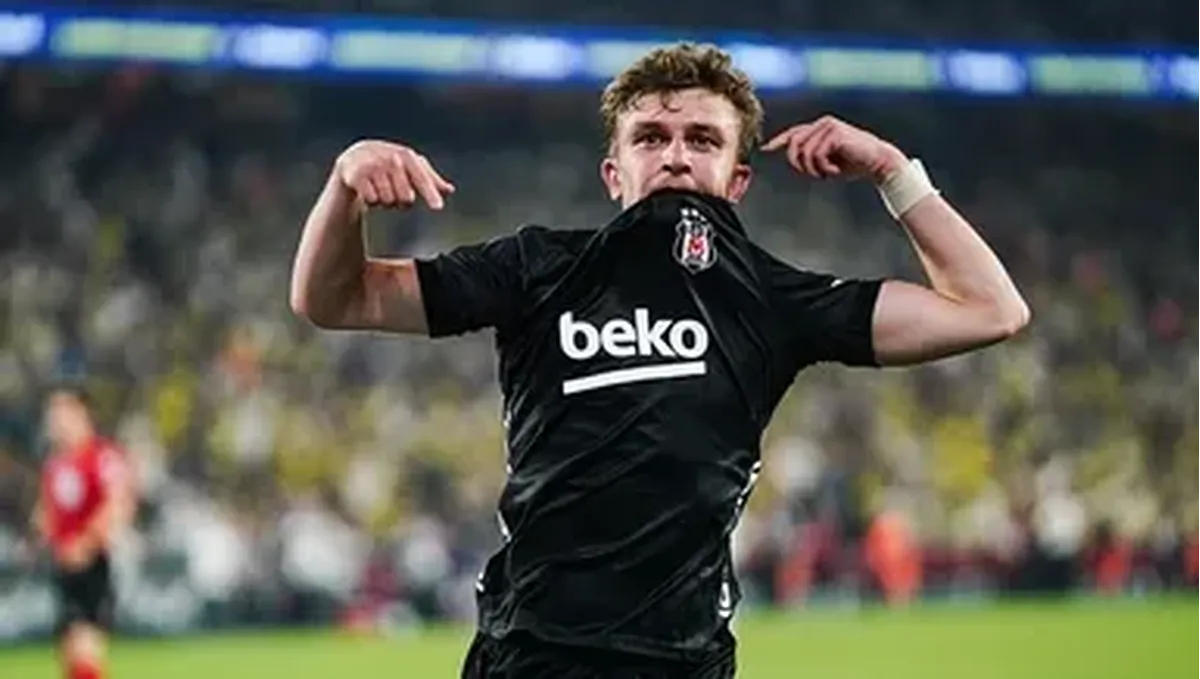 Beşiktaş'ta Bekler Önemli Rol Oynuyor: İtaliano'nun Stratejisi Öne Çıkıyor