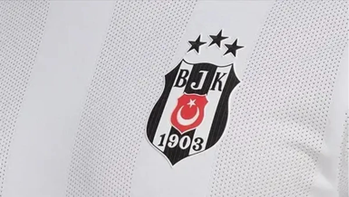 Beşiktaş'ta Mustafa Erhan Hekimoğlu için Schalke'den teklif!