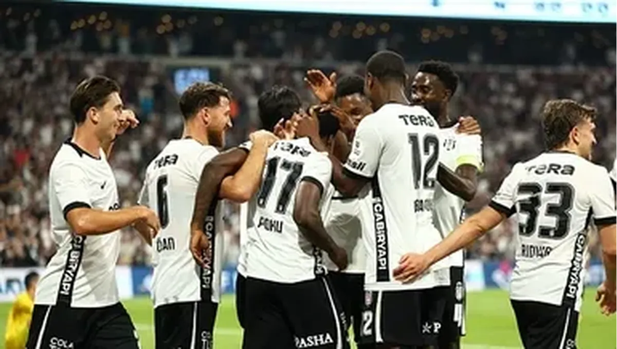 Beşiktaş'ın Orta Sorunu Süper Lig'de Devam Ediyor