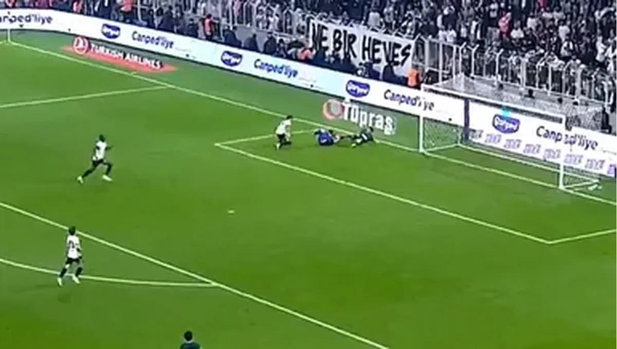 Kocaelispor'un Beşiktaş Maçında Penaltı İtirazı Gündem Oldu