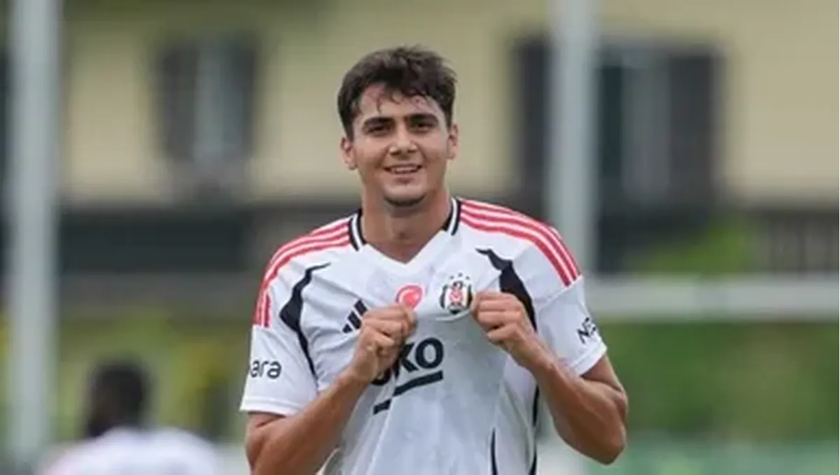 Schalke, Mustafa Erhan Hekimoğlu İçin Beşiktaş'la Görüşüyor