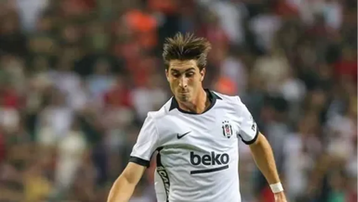 Süper Lig'de Beşiktaş, Kocaelispor ile Sıkı Bir Mücadeleye Girecek