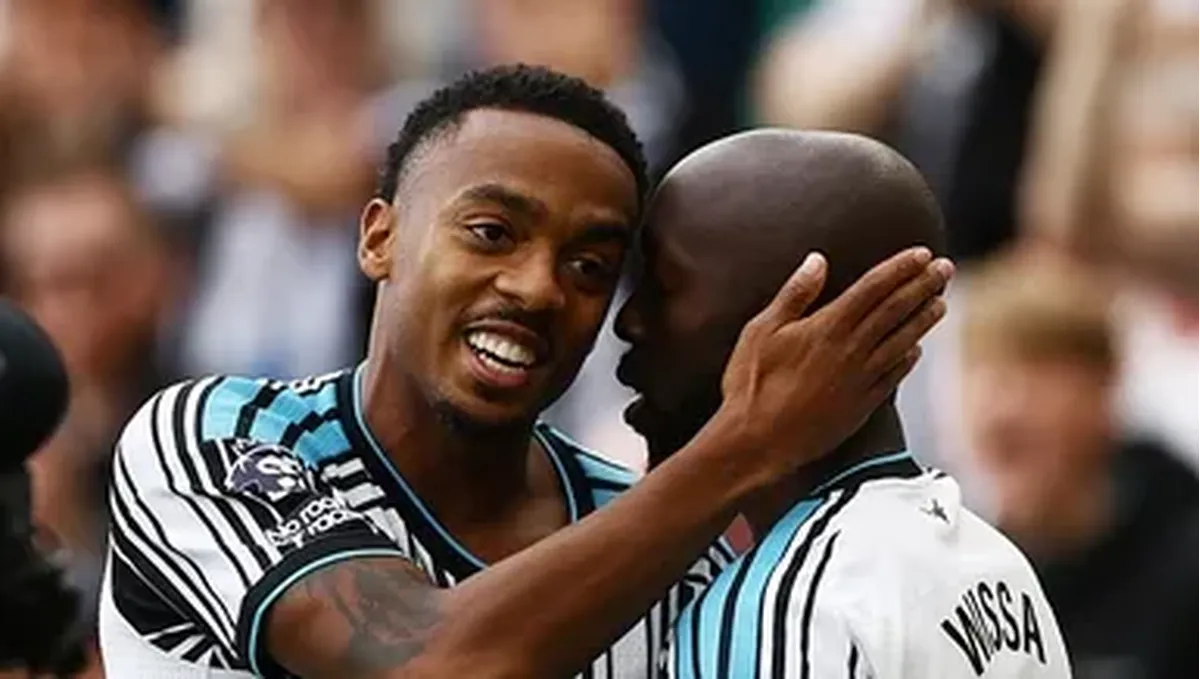 Beşiktaş'ta Joe Willock Hedefi: Ocak Transfer Dönemi Bekleniyor