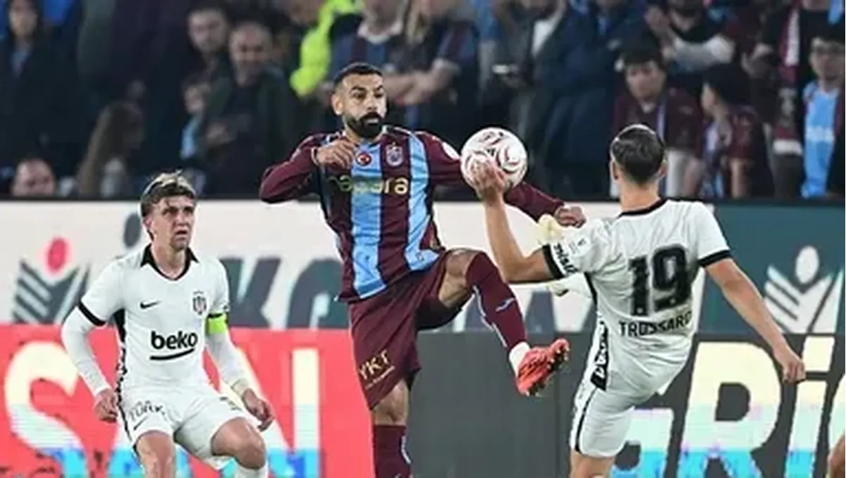 Trabzonspor, Beşiktaş'ı 2-0 ile Geçerek 4. Sıraya Yükseldi