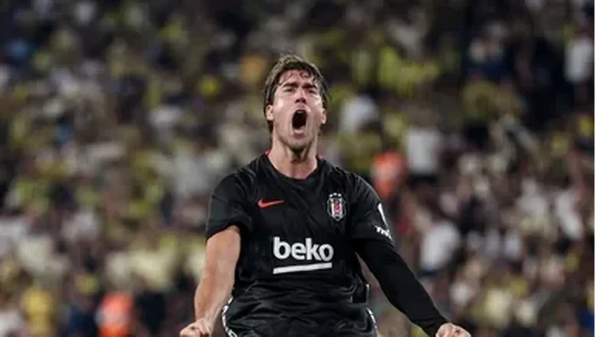 Dusan Vlahovic'in Galibiyet Golü UEFA Avrupa Ligi'nde Paylaşıldı