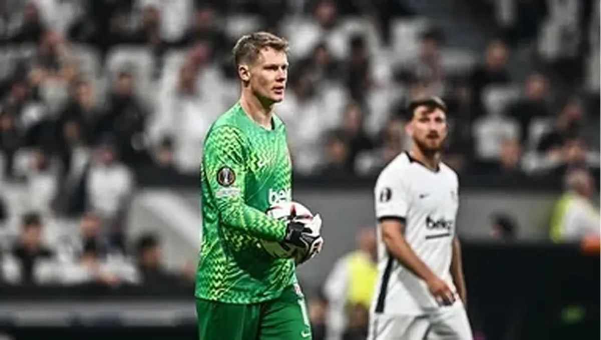 Alexander Nübel, Amedspor Maçında Şaşırtan Performans Sergiledi Özet: Alexander Nübel, Amedspor karş